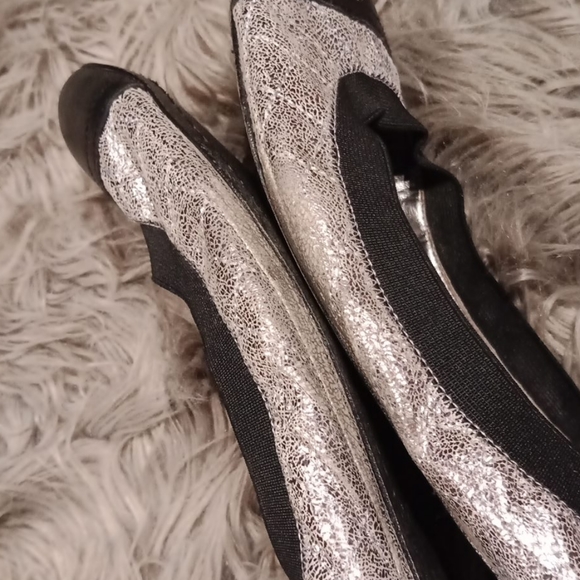 Tory Burch flats - Picture 7 of 8